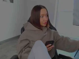 вебкам модель LisaShultz