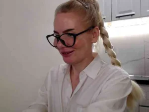 вебкам модель WomenS