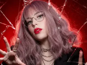 вебкам модель AliceShelby